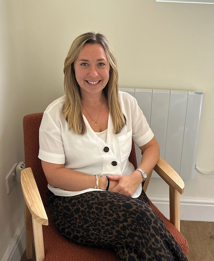 Dr Holly Thompson Child Psychologist